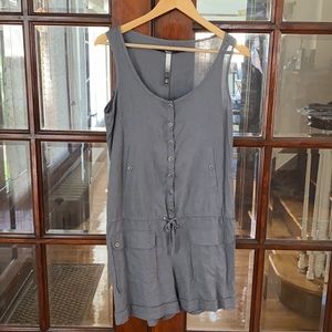 🐘 Linen short romper 🐘